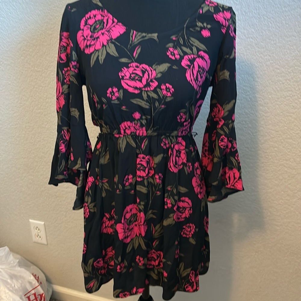 Express black floral dress